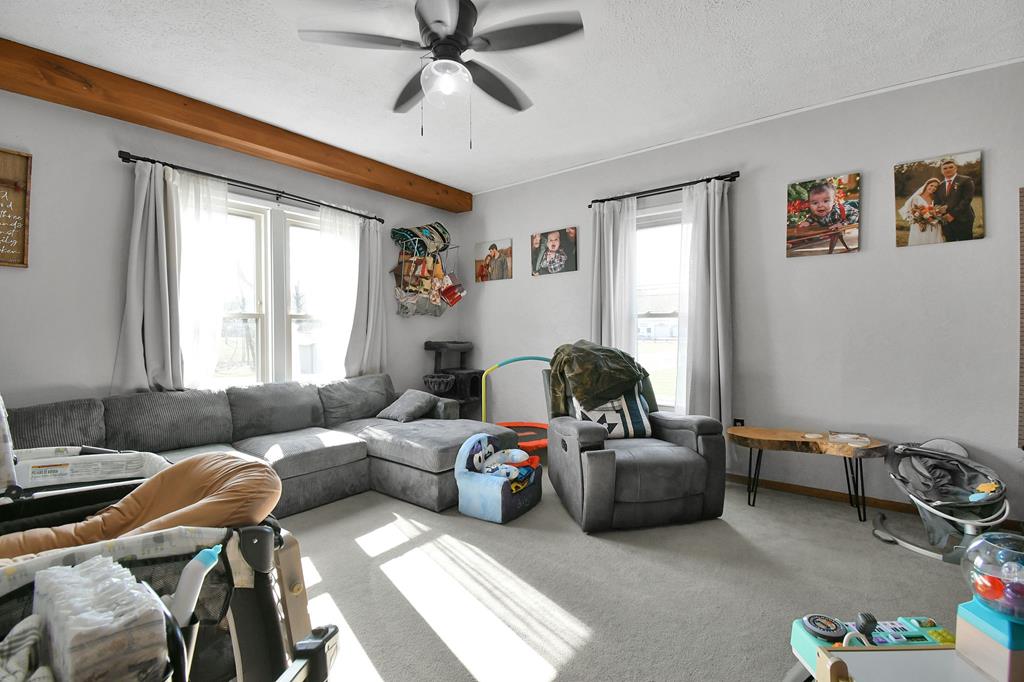 125 Beaver Street, Warsaw, Ohio 43844, 3 Bedrooms Bedrooms, ,1 BathroomBathrooms,Residential,For Sale,Beaver Street,9072631