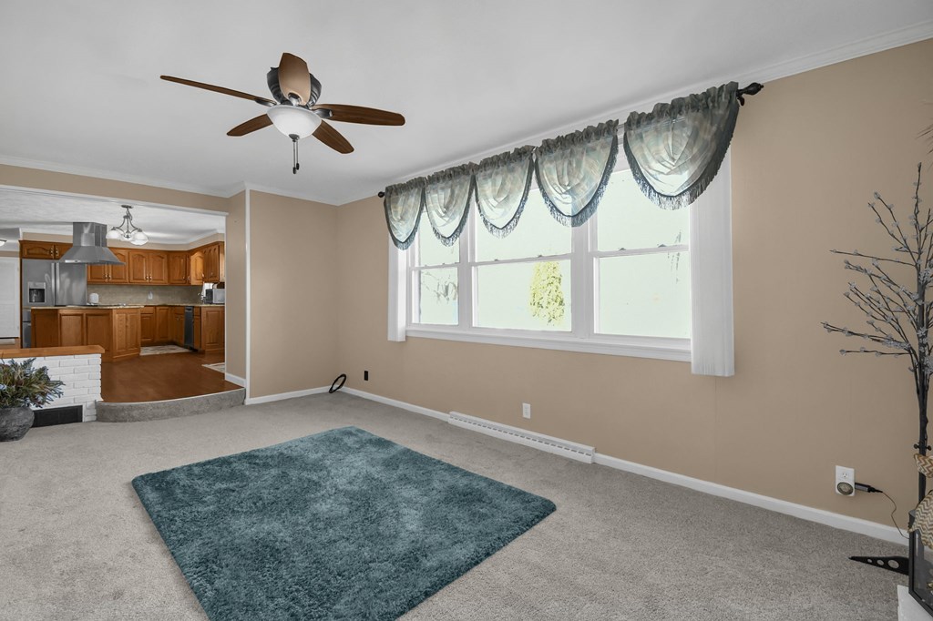 515 W Hanley Road, Mansfield, Ohio 44903, 3 Bedrooms Bedrooms, ,2 BathroomsBathrooms,Residential,For Sale,Hanley Road,9072632