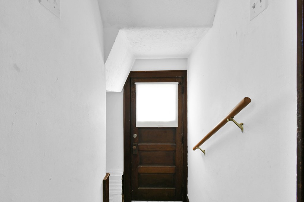 49 -51 Lind Avenue, Mansfield, Ohio 44903, 6 Bedrooms Bedrooms, ,Residential Income,For Sale,-51 Lind Avenue,9072641