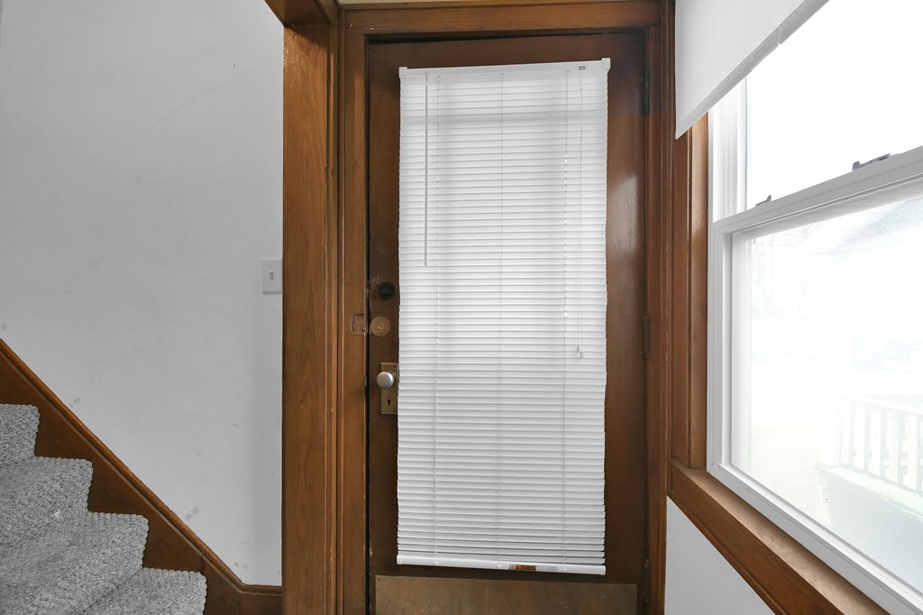 49 -51 Lind Avenue, Mansfield, Ohio 44903, 6 Bedrooms Bedrooms, ,Residential Income,For Sale,-51 Lind Avenue,9072641