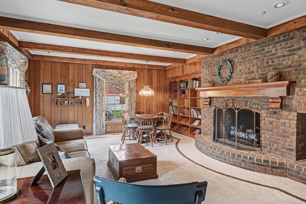 735 Courtwright Boulevard, Mansfield, Ohio 44907, 5 Bedrooms Bedrooms, ,4 BathroomsBathrooms,Residential,For Sale,Courtwright Boulevard,9072670