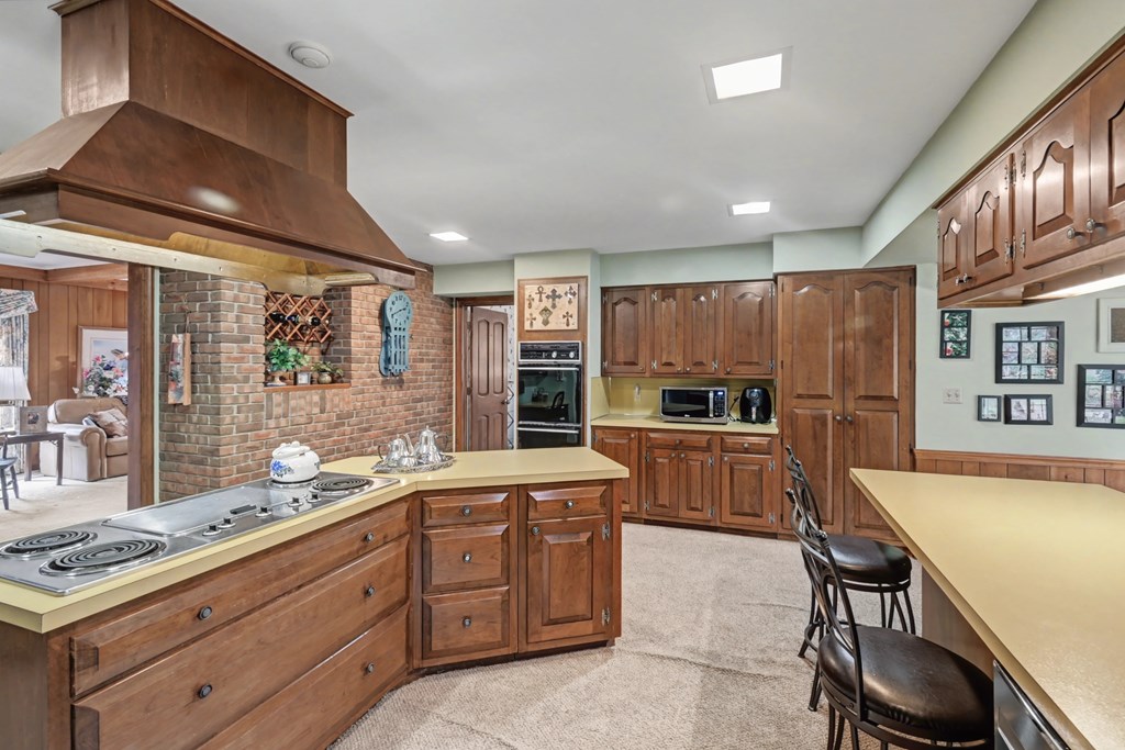 735 Courtwright Boulevard, Mansfield, Ohio 44907, 5 Bedrooms Bedrooms, ,4 BathroomsBathrooms,Residential,For Sale,Courtwright Boulevard,9072670