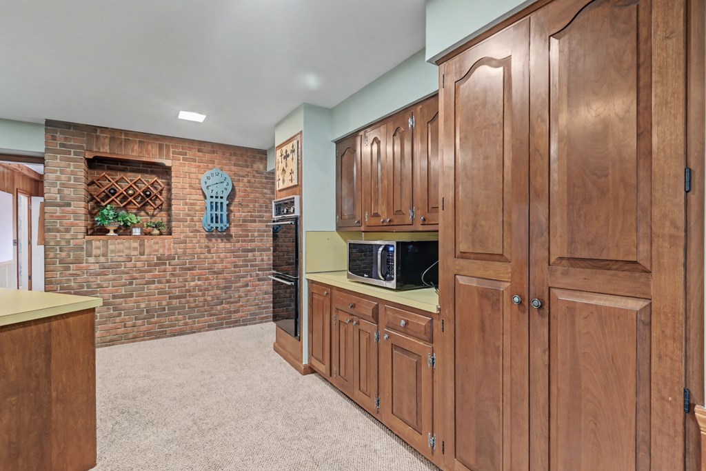 735 Courtwright Boulevard, Mansfield, Ohio 44907, 5 Bedrooms Bedrooms, ,4 BathroomsBathrooms,Residential,For Sale,Courtwright Boulevard,9072670