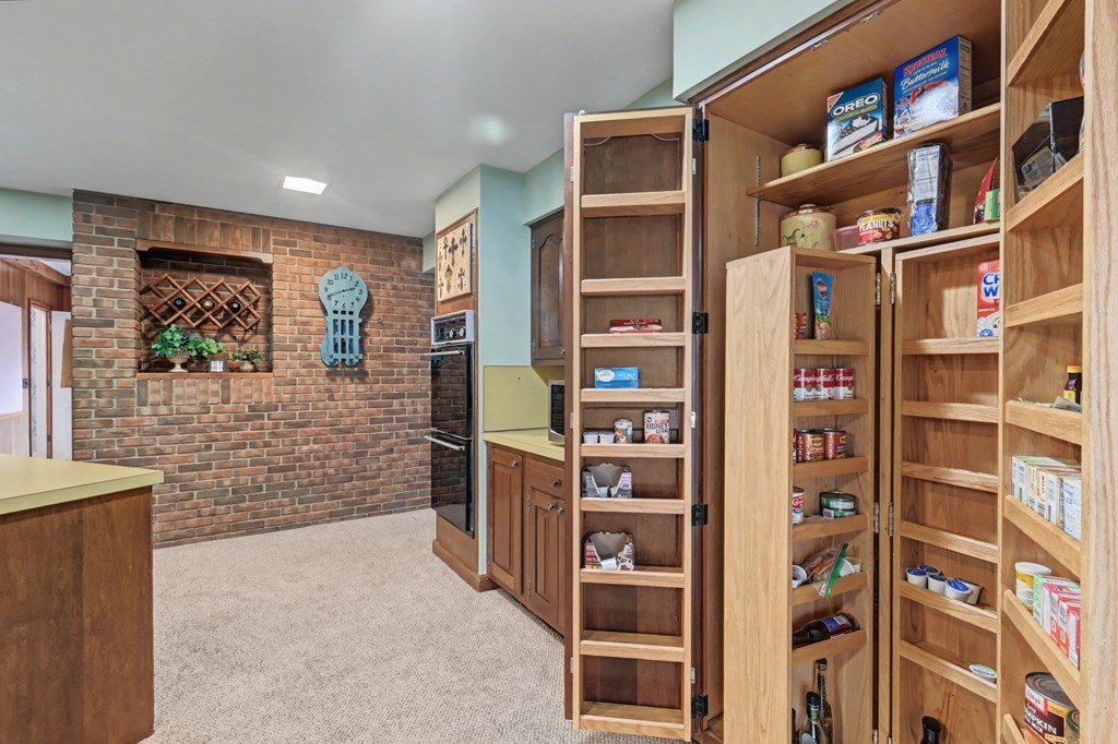 735 Courtwright Boulevard, Mansfield, Ohio 44907, 5 Bedrooms Bedrooms, ,4 BathroomsBathrooms,Residential,For Sale,Courtwright Boulevard,9072670