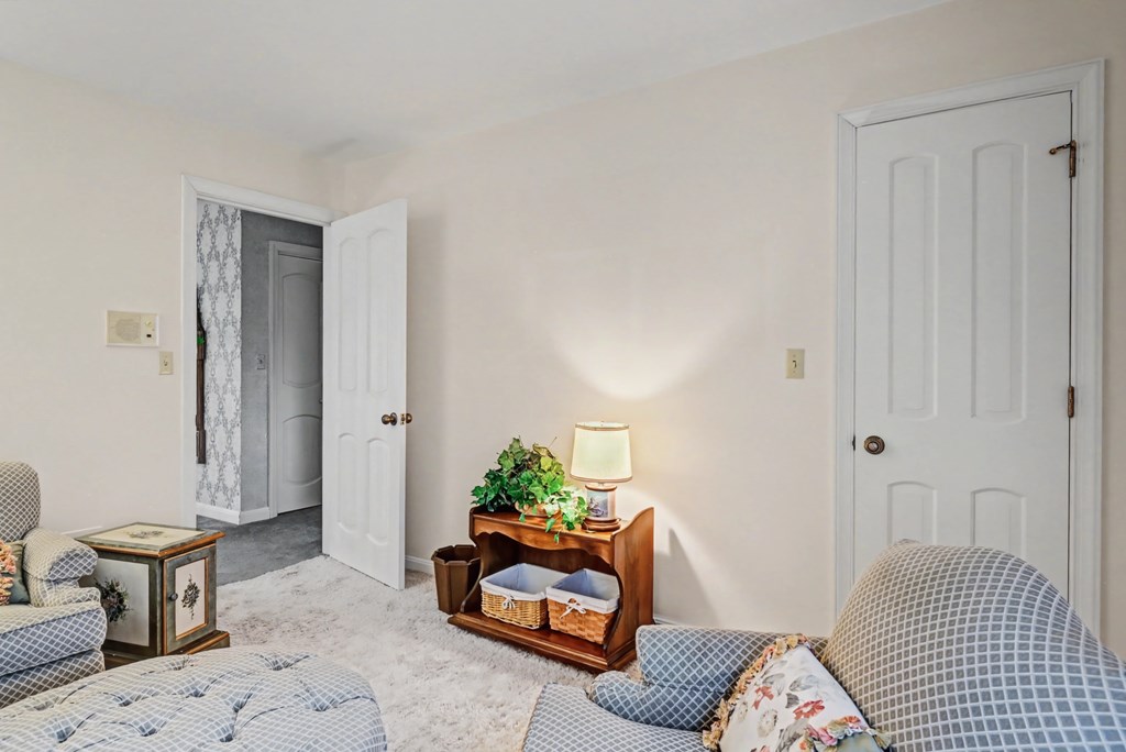 735 Courtwright Boulevard, Mansfield, Ohio 44907, 5 Bedrooms Bedrooms, ,4 BathroomsBathrooms,Residential,For Sale,Courtwright Boulevard,9072670