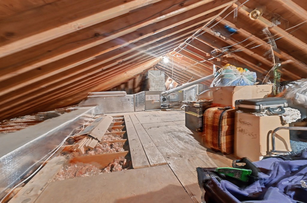 735 Courtwright Boulevard, Mansfield, Ohio 44907, 5 Bedrooms Bedrooms, ,4 BathroomsBathrooms,Residential,For Sale,Courtwright Boulevard,9072670