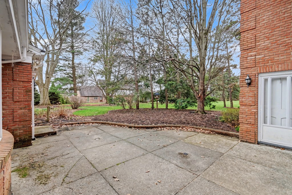 735 Courtwright Boulevard, Mansfield, Ohio 44907, 5 Bedrooms Bedrooms, ,4 BathroomsBathrooms,Residential,For Sale,Courtwright Boulevard,9072670