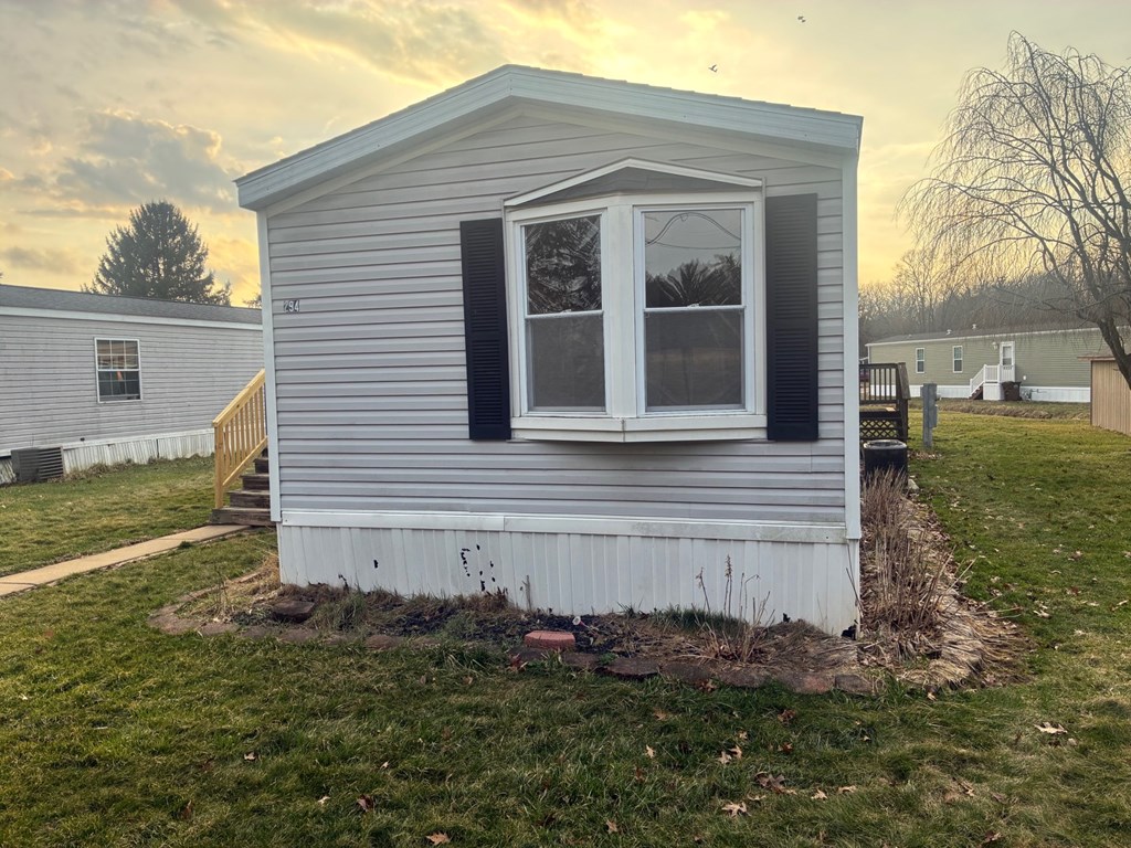 4400 Melrose Drive, Wooster, Ohio 44691, 3 Bedrooms Bedrooms, ,2 BathroomsBathrooms,Residential,For Sale,Melrose Drive,9072682