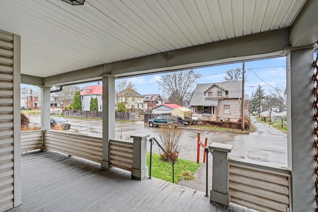 519 Heineman Boulevard, Mansfield, Ohio 44903, 3 Bedrooms Bedrooms, ,2 BathroomsBathrooms,Residential,For Sale,Heineman Boulevard,9072685