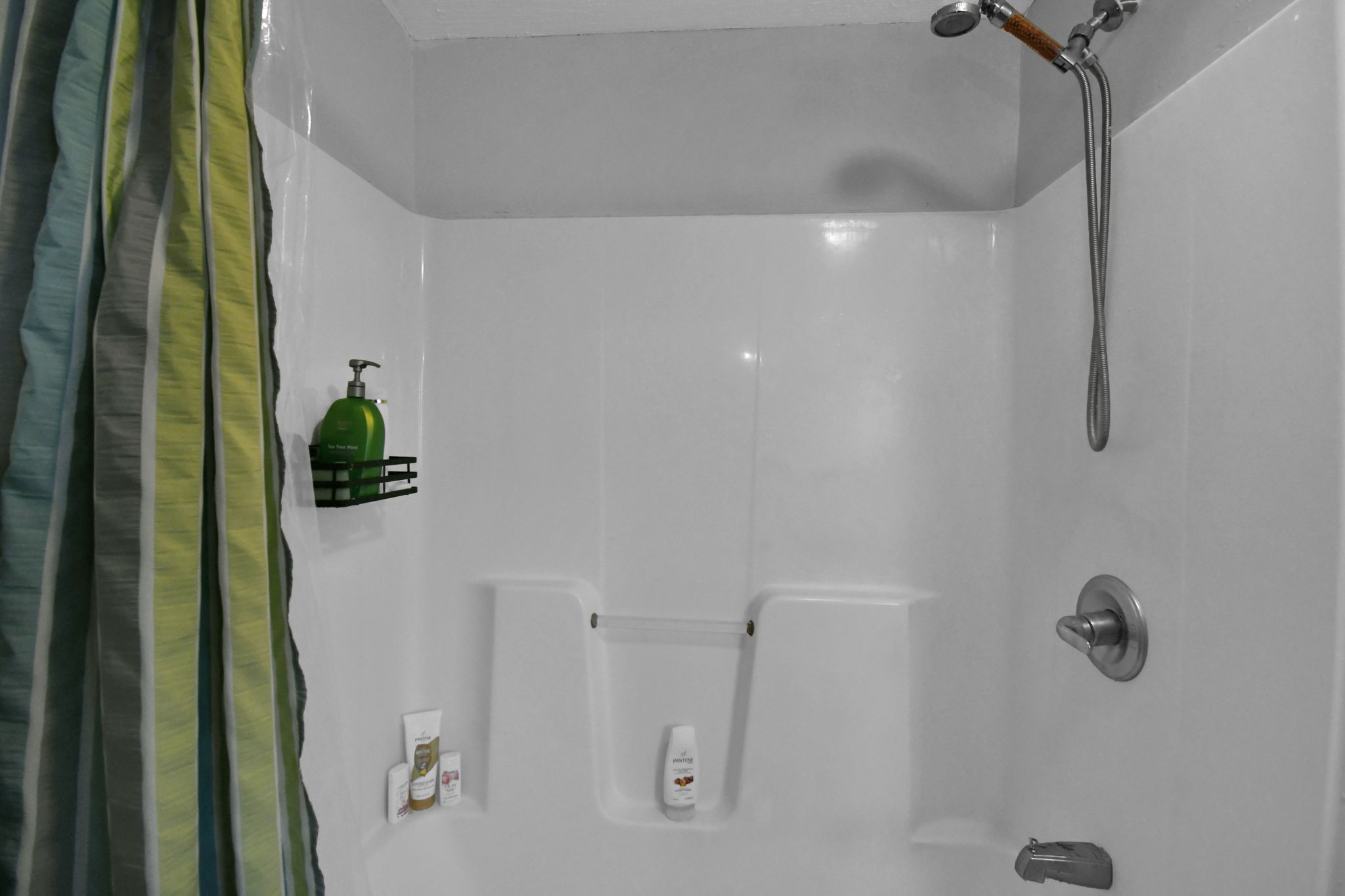 9 Chambers Street, Savannah, Ohio 44874, 3 Bedrooms Bedrooms, ,2 BathroomsBathrooms,Residential,For Sale,Chambers,9072691