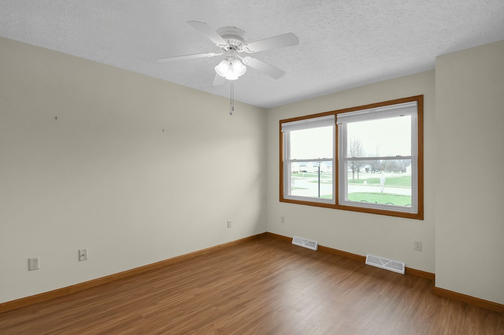 83 Mccullough Blvd, Mansfield, Ohio 44907, 2 Bedrooms Bedrooms, ,2 BathroomsBathrooms,Residential,For Sale,Mccullough Blvd,9072698 83 Mccullough Blvd, Mansfield, Ohio 44907, 2 Bedrooms Bedrooms, ,2 BathroomsBathrooms,Residential,For Sale,Mccullough Blvd,9072698