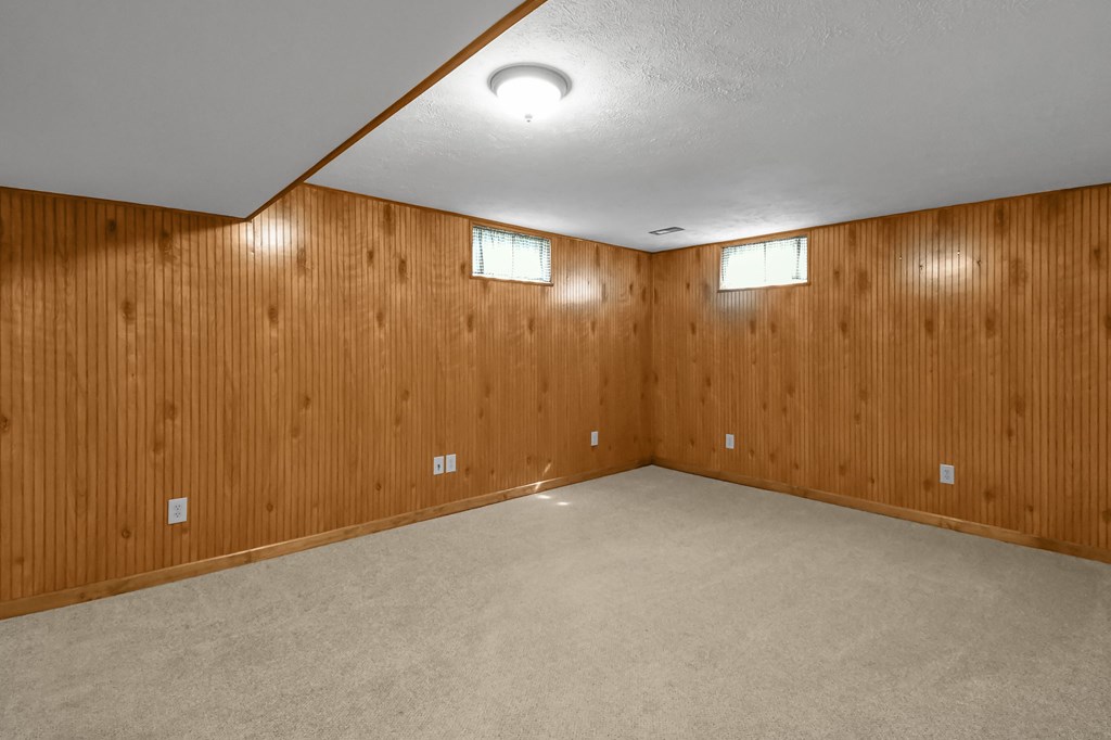 83 Mccullough Blvd, Mansfield, Ohio 44907, 2 Bedrooms Bedrooms, ,2 BathroomsBathrooms,Residential,For Sale,Mccullough Blvd,9072698 83 Mccullough Blvd, Mansfield, Ohio 44907, 2 Bedrooms Bedrooms, ,2 BathroomsBathrooms,Residential,For Sale,Mccullough Blvd,9072698