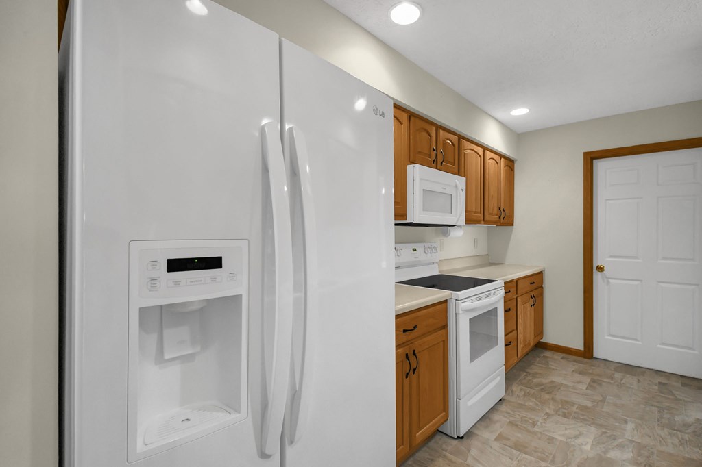 83 Mccullough Blvd, Mansfield, Ohio 44907, 2 Bedrooms Bedrooms, ,2 BathroomsBathrooms,Residential,For Sale,Mccullough Blvd,9072698 83 Mccullough Blvd, Mansfield, Ohio 44907, 2 Bedrooms Bedrooms, ,2 BathroomsBathrooms,Residential,For Sale,Mccullough Blvd,9072698