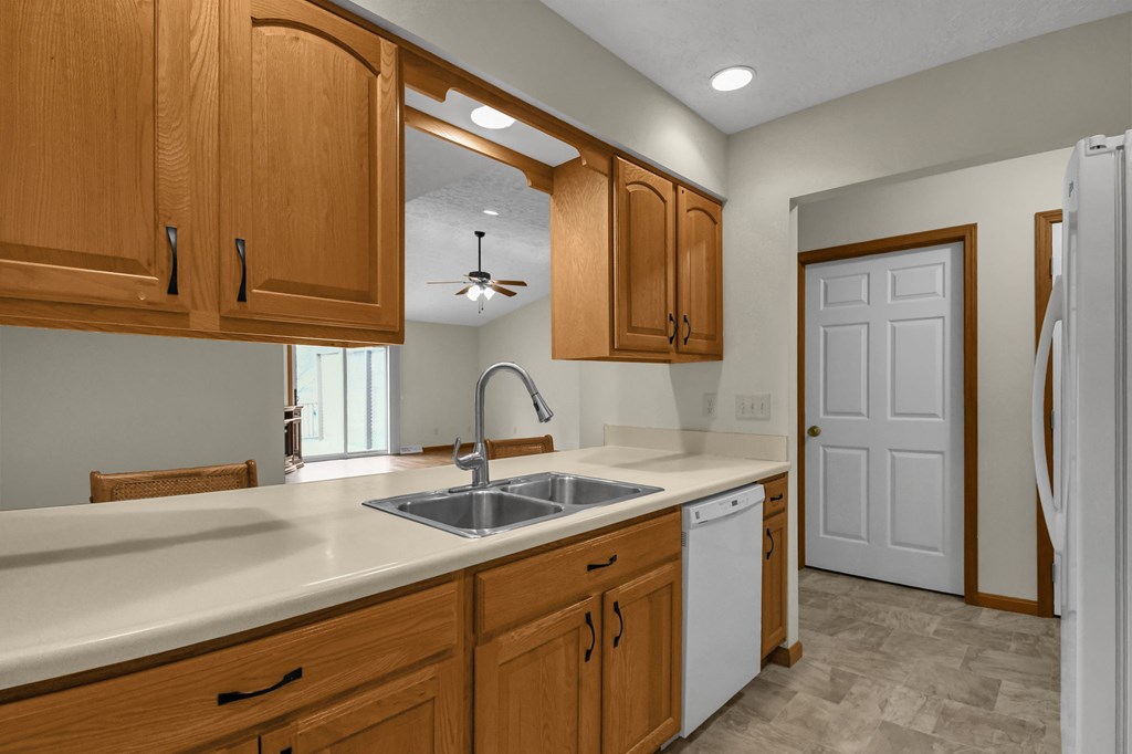 83 Mccullough Blvd, Mansfield, Ohio 44907, 2 Bedrooms Bedrooms, ,2 BathroomsBathrooms,Residential,For Sale,Mccullough Blvd,9072698 83 Mccullough Blvd, Mansfield, Ohio 44907, 2 Bedrooms Bedrooms, ,2 BathroomsBathrooms,Residential,For Sale,Mccullough Blvd,9072698