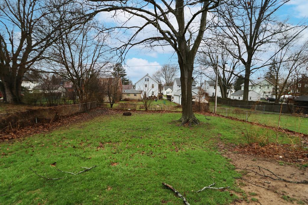 190 Dawson Avenue, Mansfield, Ohio 44906, 2 Bedrooms Bedrooms, ,1 BathroomBathrooms,Residential,For Sale,Dawson Avenue,9072700 190 Dawson Avenue, Mansfield, Ohio 44906, 2 Bedrooms Bedrooms, ,1 BathroomBathrooms,Residential,For Sale,Dawson Avenue,9072700