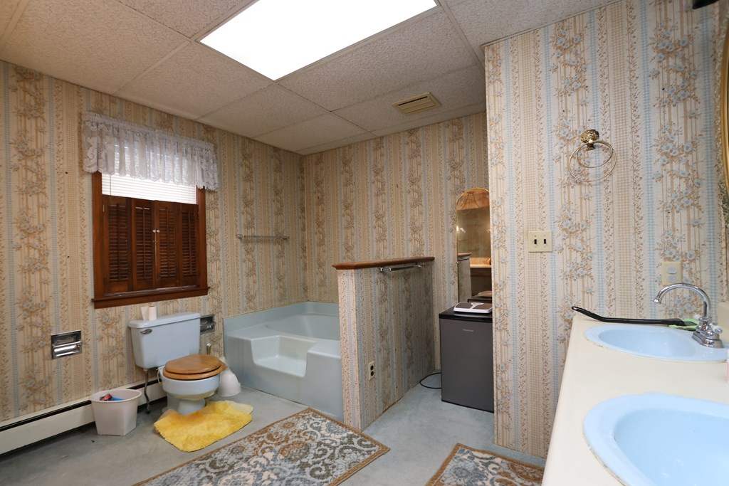 550 S Sandusky Avenue, Bucyrus, Ohio 44820, 3 Bedrooms Bedrooms, ,2 BathroomsBathrooms,Residential,For Sale,Sandusky Avenue,9072714