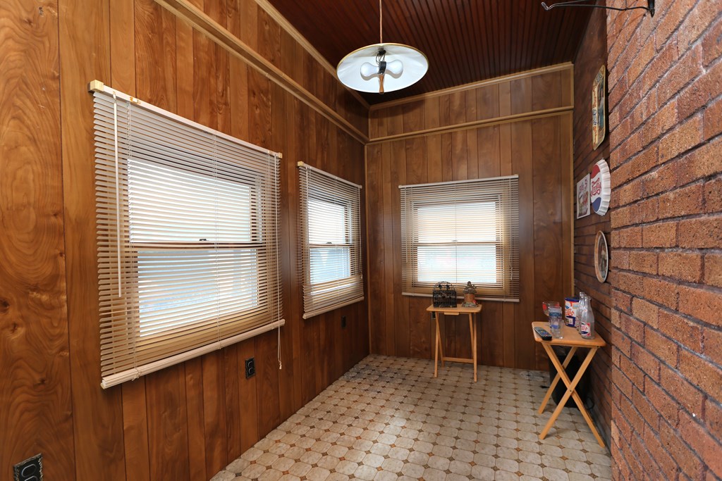 550 S Sandusky Avenue, Bucyrus, Ohio 44820, 3 Bedrooms Bedrooms, ,2 BathroomsBathrooms,Residential,For Sale,Sandusky Avenue,9072714