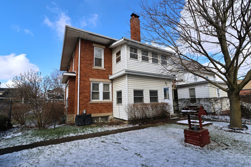 550 S Sandusky Avenue, Bucyrus, Ohio 44820, 3 Bedrooms Bedrooms, ,2 BathroomsBathrooms,Residential,For Sale,Sandusky Avenue,9072714