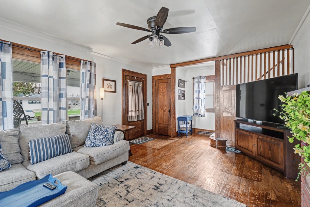 1027 Rogers Street, Bucyrus, Ohio 44820, 3 Bedrooms Bedrooms, ,1 BathroomBathrooms,Residential,For Sale,Rogers Street,9072719