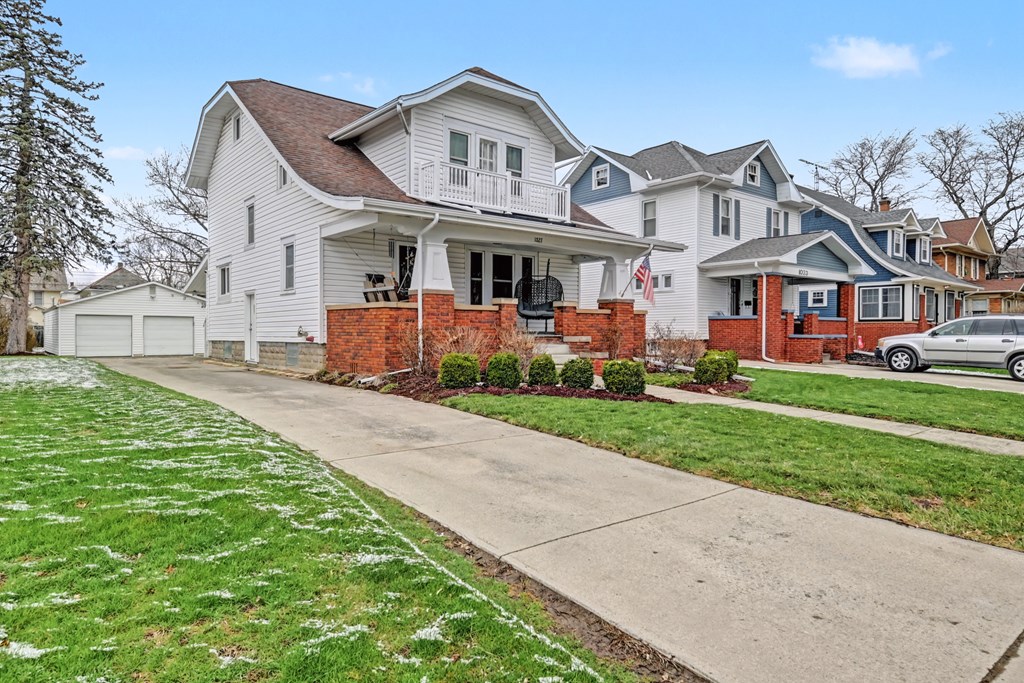 1027 Rogers Street, Bucyrus, Ohio 44820, 3 Bedrooms Bedrooms, ,1 BathroomBathrooms,Residential,For Sale,Rogers Street,9072719