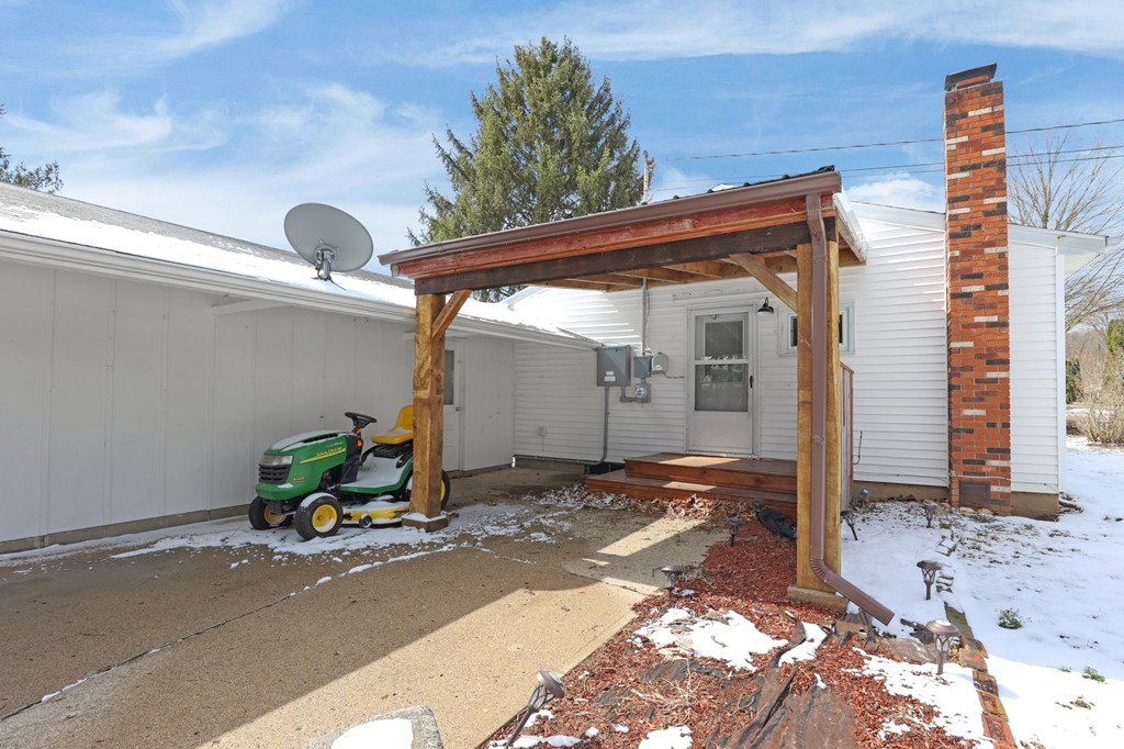 18 Watson Street, Fredericktown, Ohio 43019, 2 Bedrooms Bedrooms, ,1 BathroomBathrooms,Residential,For Sale,Watson Street,9072721