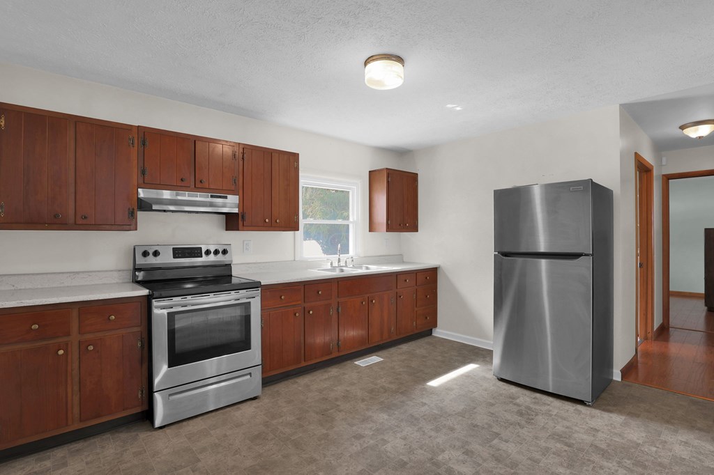 18 Watson Street, Fredericktown, Ohio 43019, 2 Bedrooms Bedrooms, ,1 BathroomBathrooms,Residential,For Sale,Watson Street,9072721