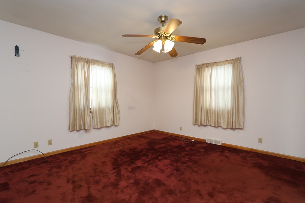 240 Clymer Avenue, Galion, Ohio 44833, 3 Bedrooms Bedrooms, ,2 BathroomsBathrooms,Residential,For Sale,Clymer Avenue,9072722