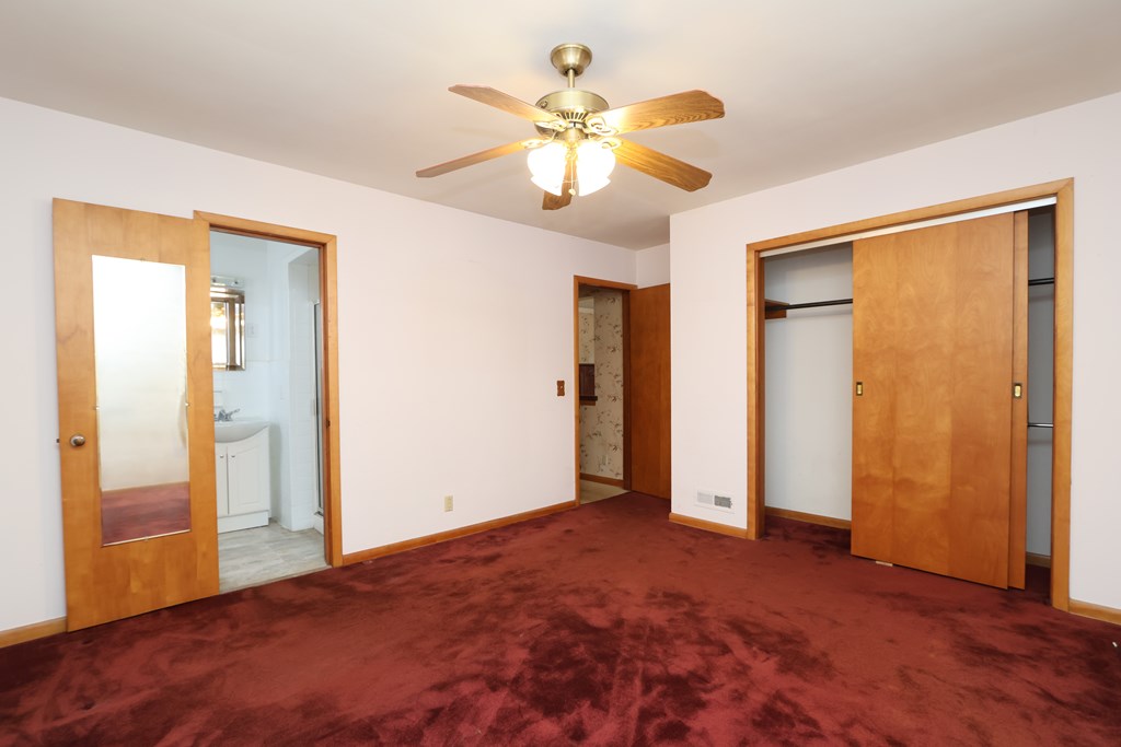 240 Clymer Avenue, Galion, Ohio 44833, 3 Bedrooms Bedrooms, ,2 BathroomsBathrooms,Residential,For Sale,Clymer Avenue,9072722