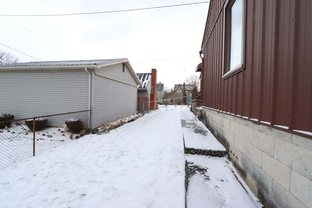 240 Clymer Avenue, Galion, Ohio 44833, 3 Bedrooms Bedrooms, ,2 BathroomsBathrooms,Residential,For Sale,Clymer Avenue,9072722