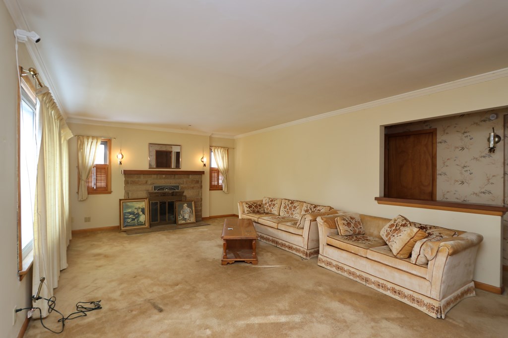 240 Clymer Avenue, Galion, Ohio 44833, 3 Bedrooms Bedrooms, ,2 BathroomsBathrooms,Residential,For Sale,Clymer Avenue,9072722