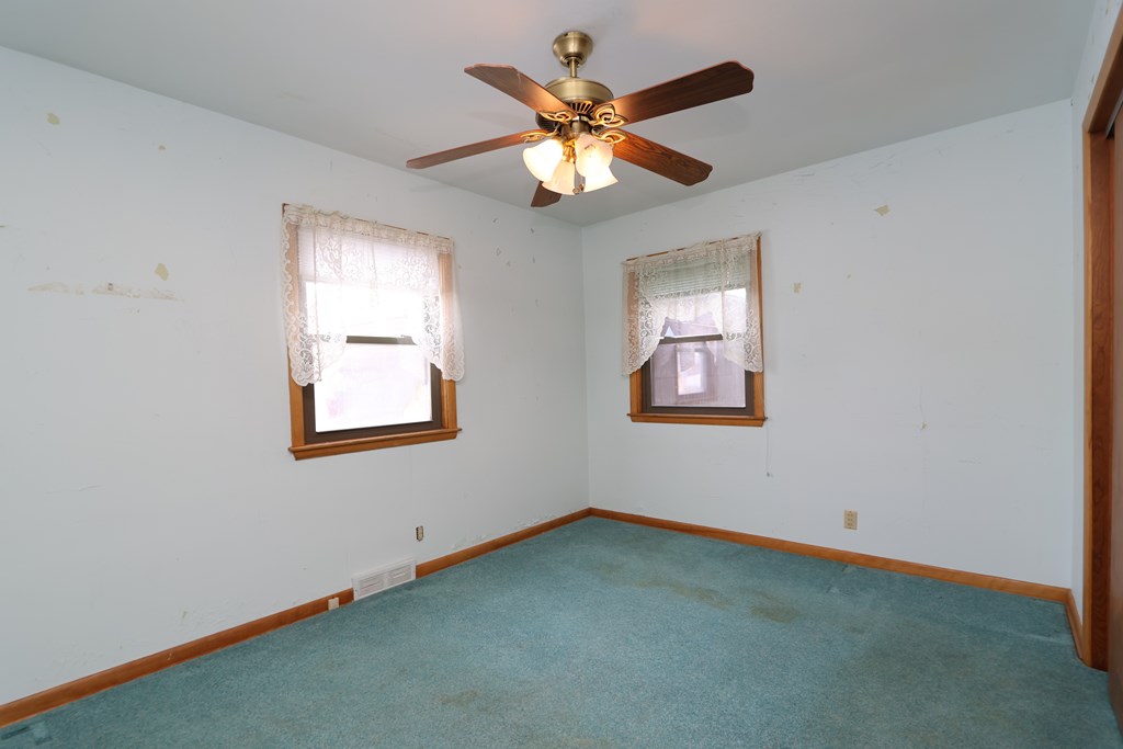 240 Clymer Avenue, Galion, Ohio 44833, 3 Bedrooms Bedrooms, ,2 BathroomsBathrooms,Residential,For Sale,Clymer Avenue,9072722
