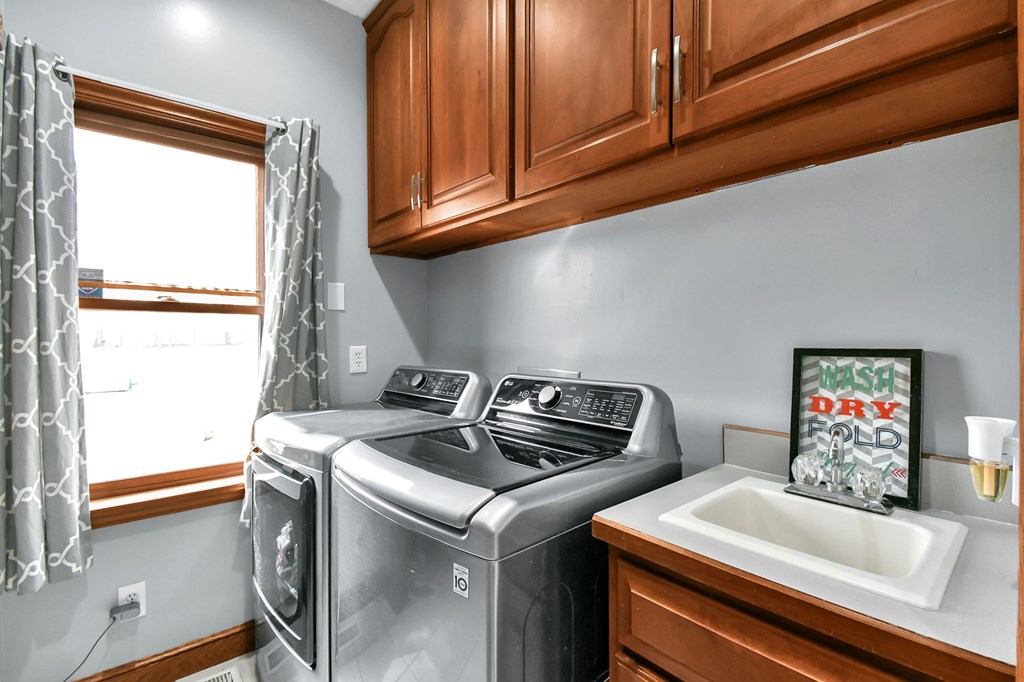 3570 Needham Road, Lexington, Ohio 44904, 4 Bedrooms Bedrooms, ,3 BathroomsBathrooms,Residential,For Sale,Needham Road,9072777