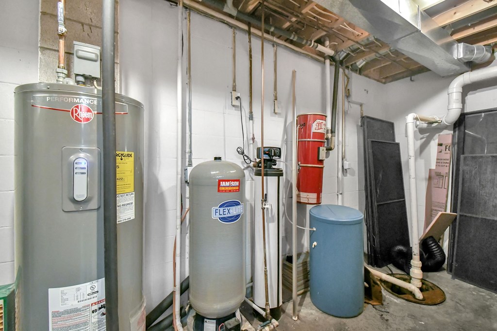 3570 Needham Road, Lexington, Ohio 44904, 4 Bedrooms Bedrooms, ,3 BathroomsBathrooms,Residential,For Sale,Needham Road,9072777