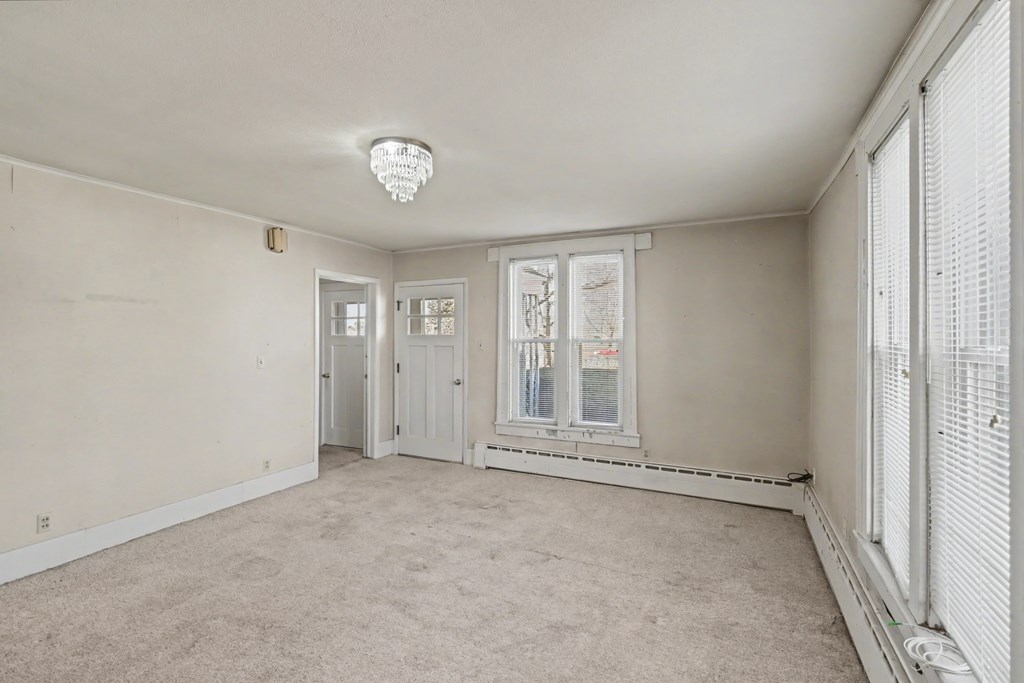 16 High School Avenue, Shelby, Ohio 44875, 4 Bedrooms Bedrooms, ,Residential Income,For Sale,High School Avenue,9072796