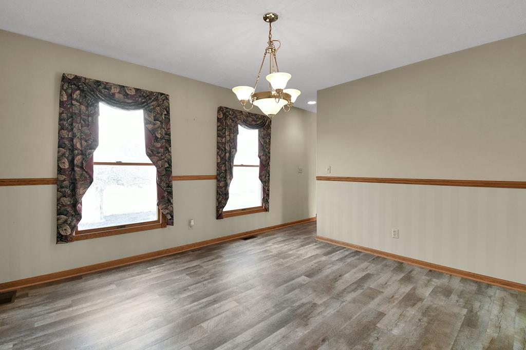 2433 Whitney Ave, Mansfield, Ohio 44906, 4 Bedrooms Bedrooms, ,2 BathroomsBathrooms,Residential,For Sale,Whitney Ave,9072798 2433 Whitney Ave, Mansfield, Ohio 44906, 4 Bedrooms Bedrooms, ,2 BathroomsBathrooms,Residential,For Sale,Whitney Ave,9072798