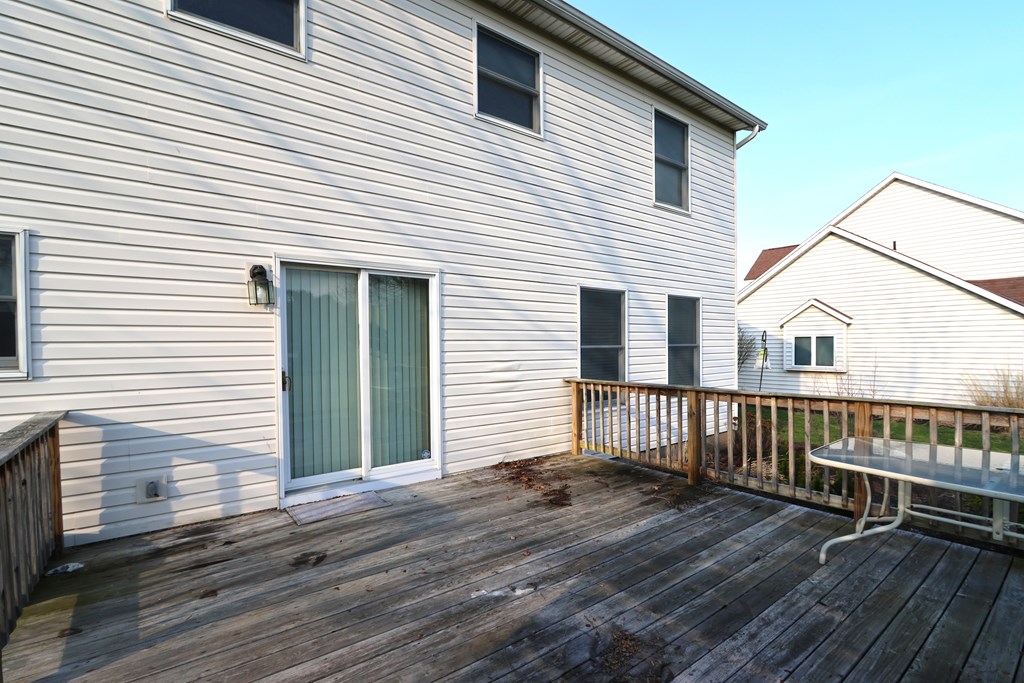 2433 Whitney Ave, Mansfield, Ohio 44906, 4 Bedrooms Bedrooms, ,2 BathroomsBathrooms,Residential,For Sale,Whitney Ave,9072798 2433 Whitney Ave, Mansfield, Ohio 44906, 4 Bedrooms Bedrooms, ,2 BathroomsBathrooms,Residential,For Sale,Whitney Ave,9072798