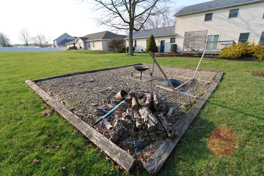 2433 Whitney Ave, Mansfield, Ohio 44906, 4 Bedrooms Bedrooms, ,2 BathroomsBathrooms,Residential,For Sale,Whitney Ave,9072798 2433 Whitney Ave, Mansfield, Ohio 44906, 4 Bedrooms Bedrooms, ,2 BathroomsBathrooms,Residential,For Sale,Whitney Ave,9072798