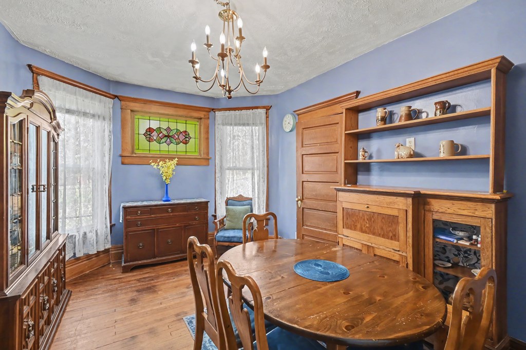 38 Penn Avenue, Mansfield, Ohio 44903, 4 Bedrooms Bedrooms, ,2 BathroomsBathrooms,Residential,For Sale,Penn Avenue,9072799