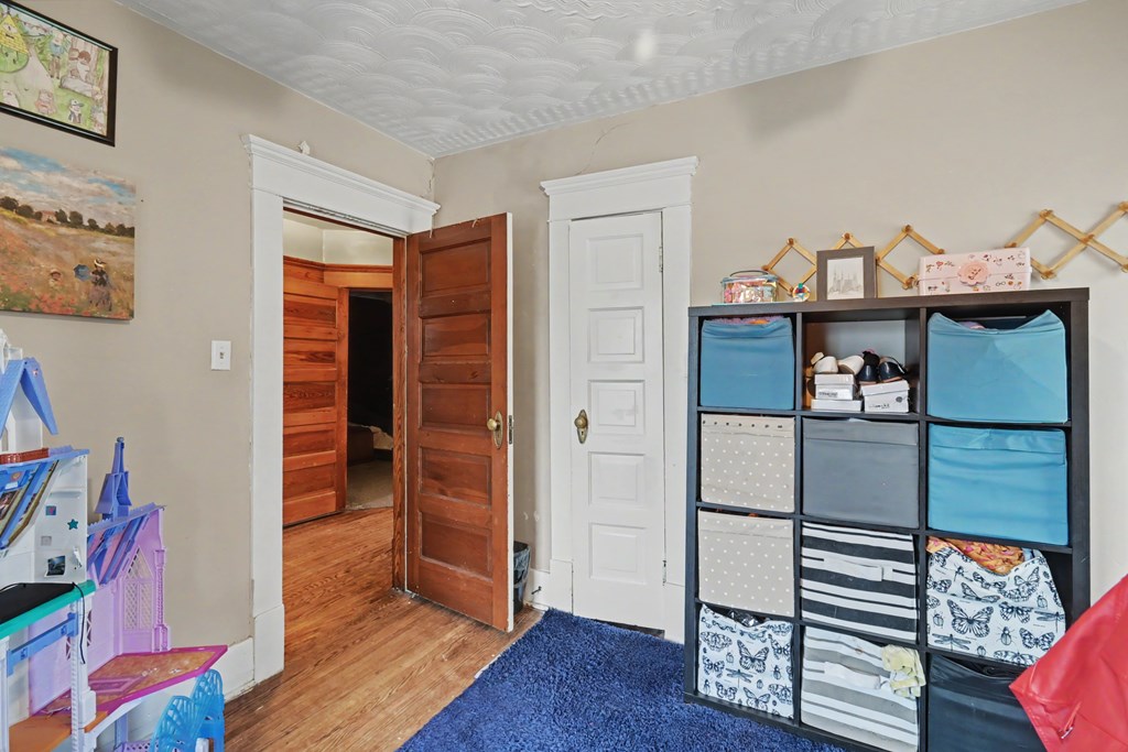 38 Penn Avenue, Mansfield, Ohio 44903, 4 Bedrooms Bedrooms, ,2 BathroomsBathrooms,Residential,For Sale,Penn Avenue,9072799