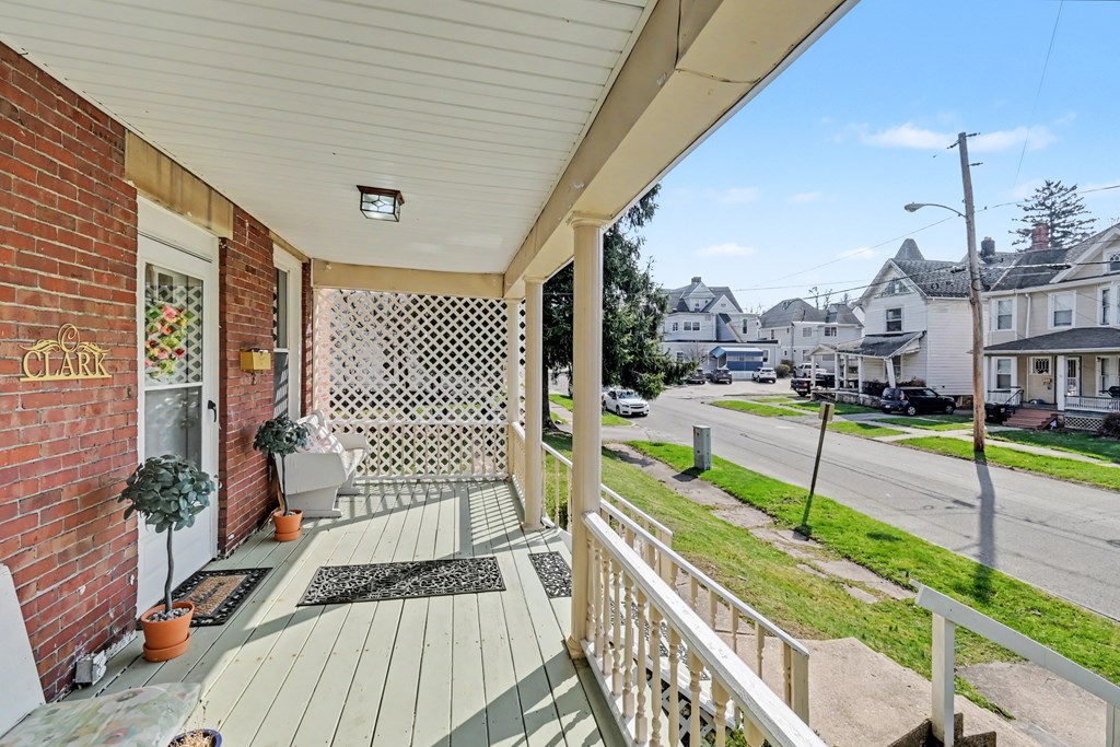 38 Penn Avenue, Mansfield, Ohio 44903, 4 Bedrooms Bedrooms, ,2 BathroomsBathrooms,Residential,For Sale,Penn Avenue,9072799