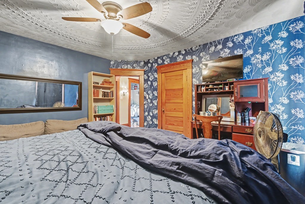 38 Penn Avenue, Mansfield, Ohio 44903, 4 Bedrooms Bedrooms, ,2 BathroomsBathrooms,Residential,For Sale,Penn Avenue,9072799