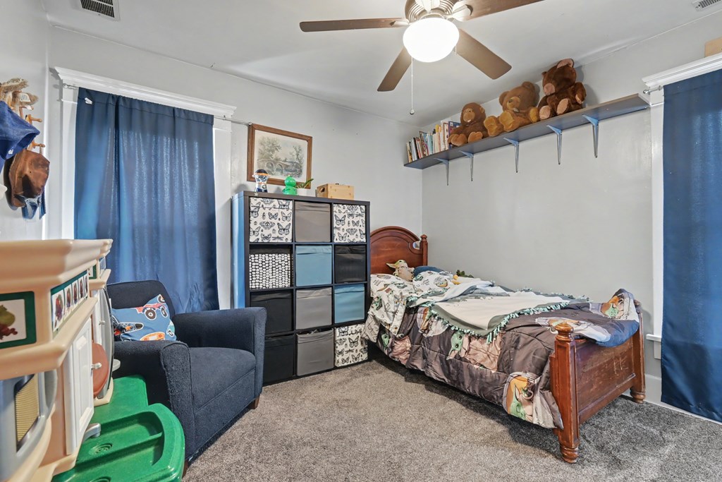 38 Penn Avenue, Mansfield, Ohio 44903, 4 Bedrooms Bedrooms, ,2 BathroomsBathrooms,Residential,For Sale,Penn Avenue,9072799