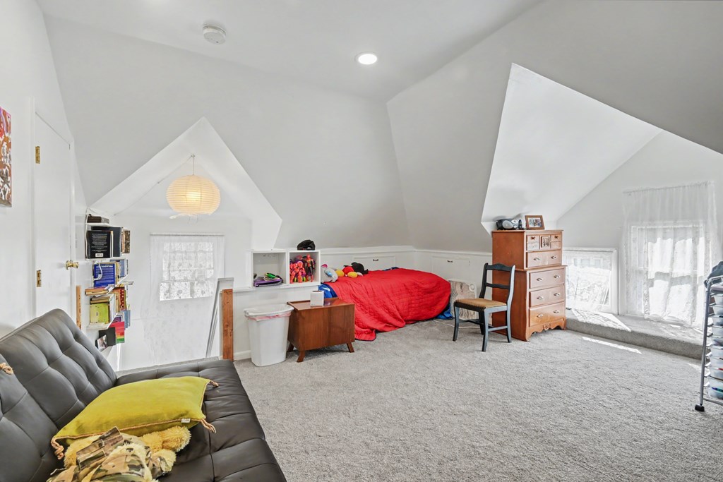 38 Penn Avenue, Mansfield, Ohio 44903, 4 Bedrooms Bedrooms, ,2 BathroomsBathrooms,Residential,For Sale,Penn Avenue,9072799