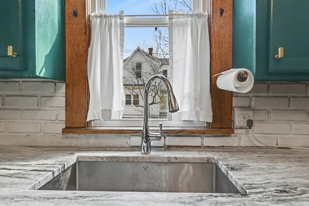 38 Penn Avenue, Mansfield, Ohio 44903, 4 Bedrooms Bedrooms, ,2 BathroomsBathrooms,Residential,For Sale,Penn Avenue,9072799