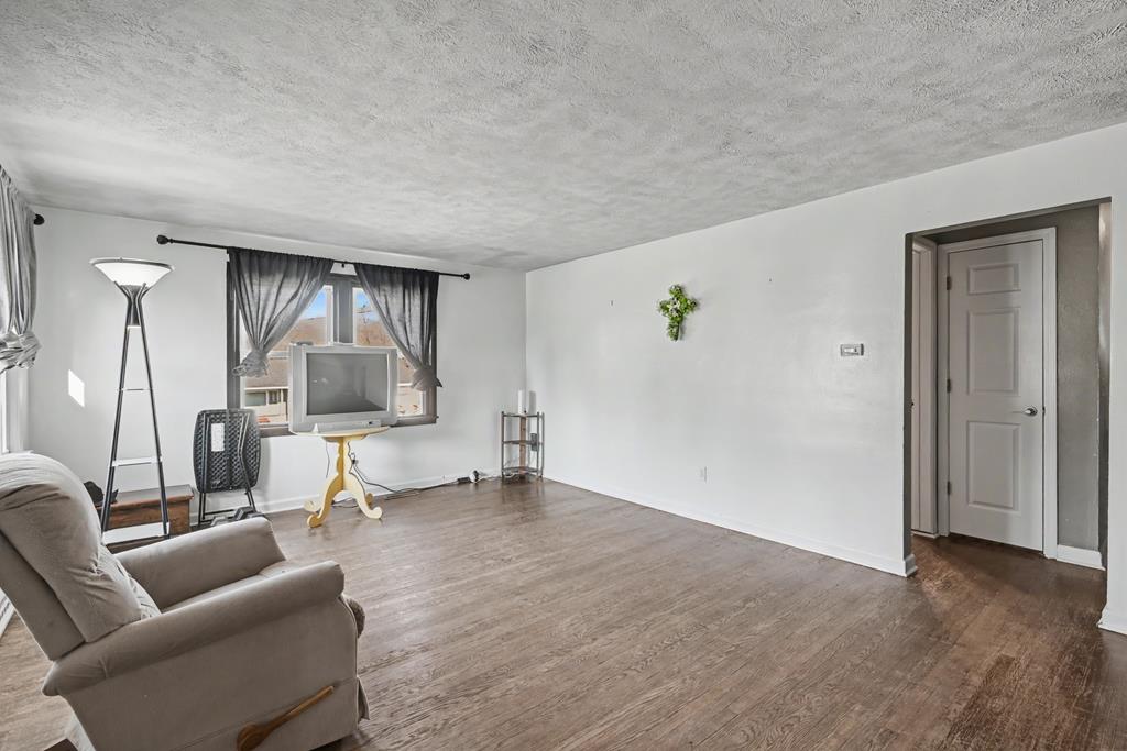 740 Gay Street, Bucyrus, Ohio 44820, 3 Bedrooms Bedrooms, ,1 BathroomBathrooms,Residential,For Sale,Gay Street,9072819