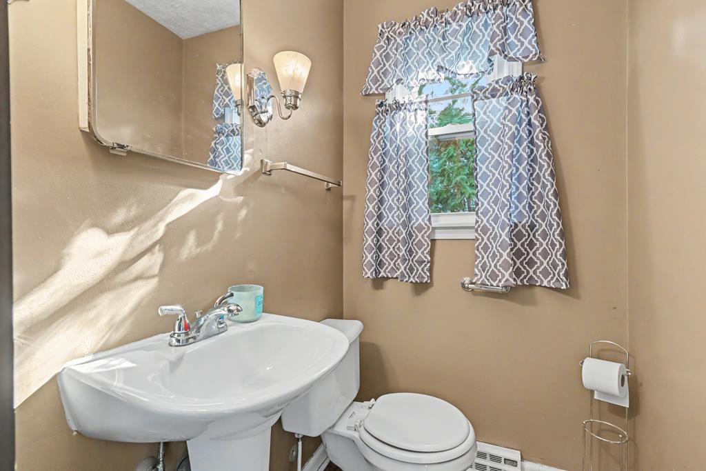 740 Gay Street, Bucyrus, Ohio 44820, 3 Bedrooms Bedrooms, ,1 BathroomBathrooms,Residential,For Sale,Gay Street,9072819