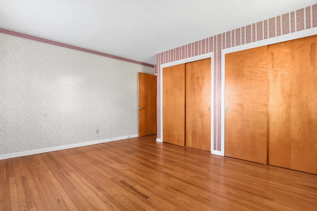 325 W Liberty Street, Bucyrus, Ohio 44820, 3 Bedrooms Bedrooms, ,1 BathroomBathrooms,Residential,For Sale,Liberty Street,9072824