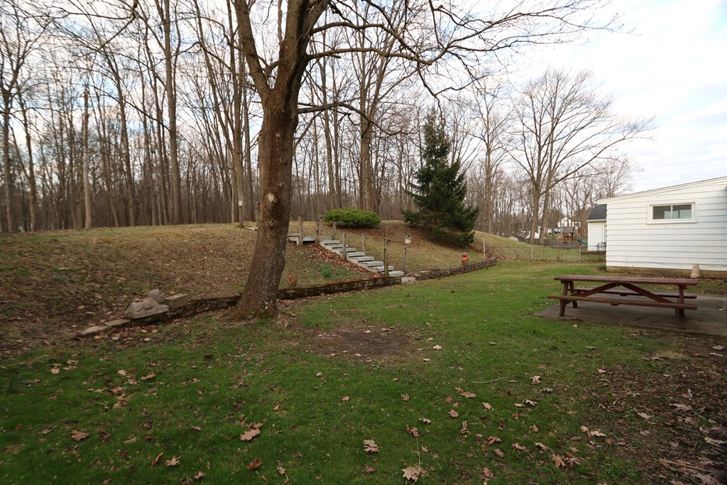 1462 S Lascerne Circle, Mansfield, Ohio 44906, 2 Bedrooms Bedrooms, ,1 BathroomBathrooms,Residential,For Sale,Lascerne Circle,9072828