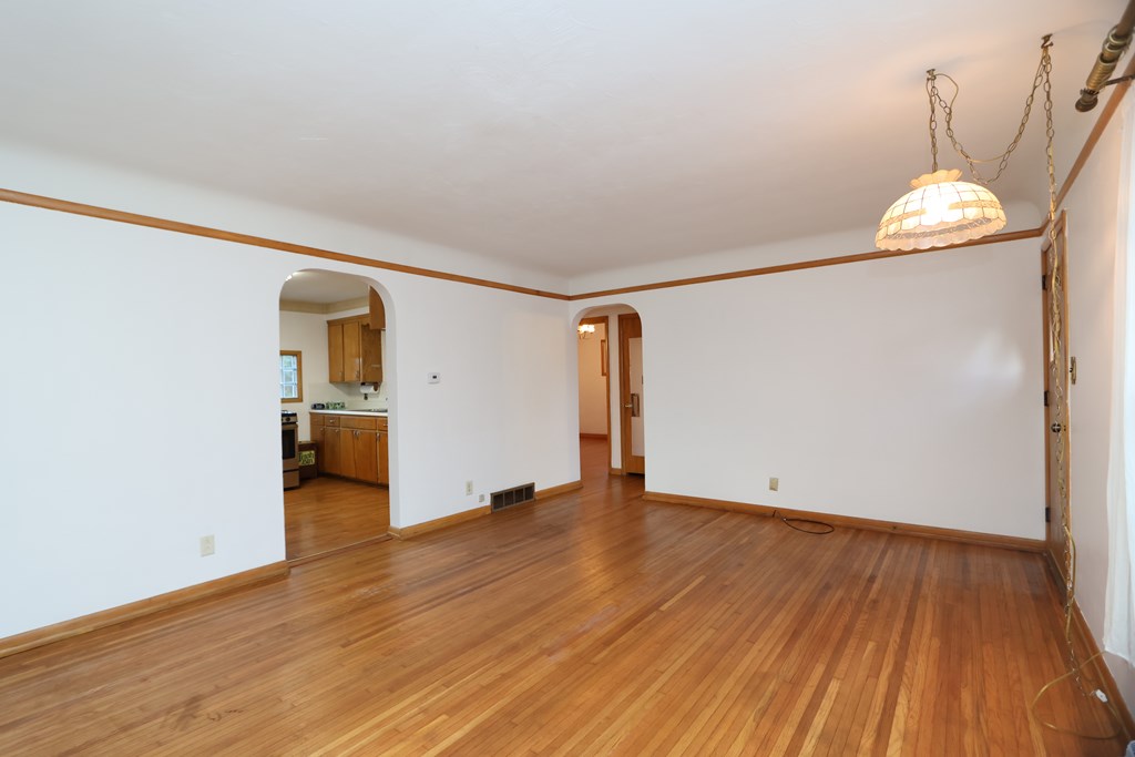 1462 S Lascerne Circle, Mansfield, Ohio 44906, 2 Bedrooms Bedrooms, ,1 BathroomBathrooms,Residential,For Sale,Lascerne Circle,9072828