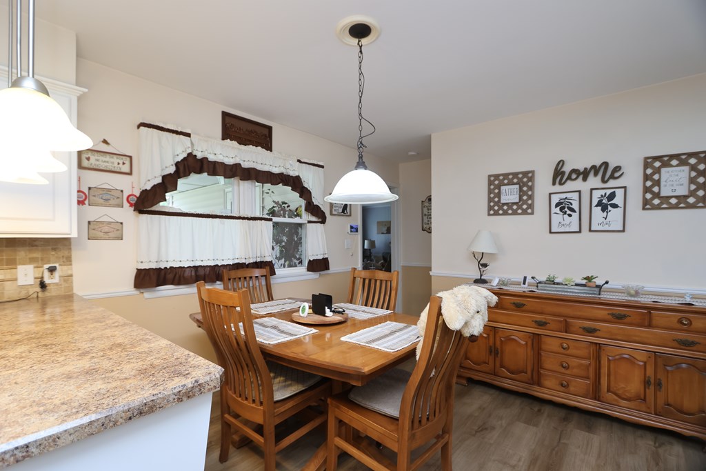 86 Sherbrook Road, Mansfield, Ohio 44907, 3 Bedrooms Bedrooms, ,2 BathroomsBathrooms,Residential,For Sale,Sherbrook Road,9072847